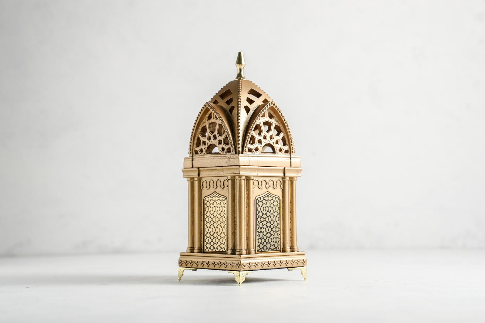 Al-Jassar incense burner is large golden